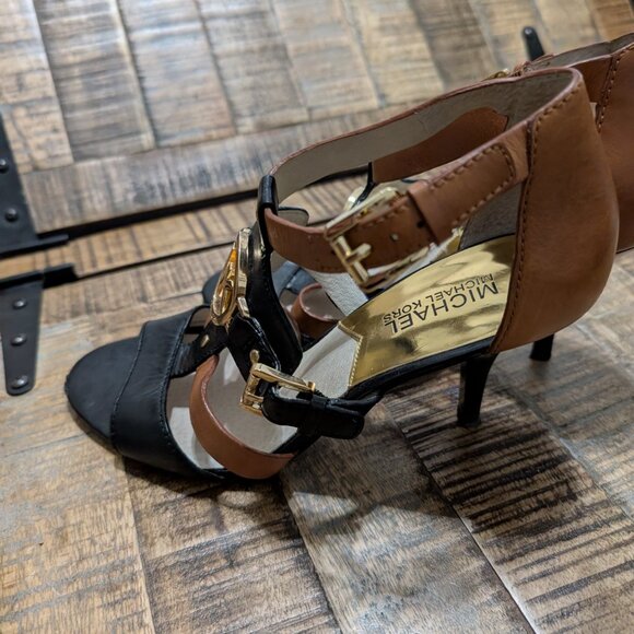 Michael Kors 4 inch Heals - Picture 4 of 5